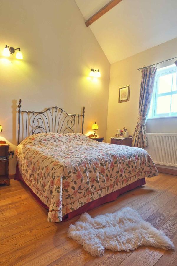 Kidwelly Farmhouse B&B Dış mekan fotoğraf