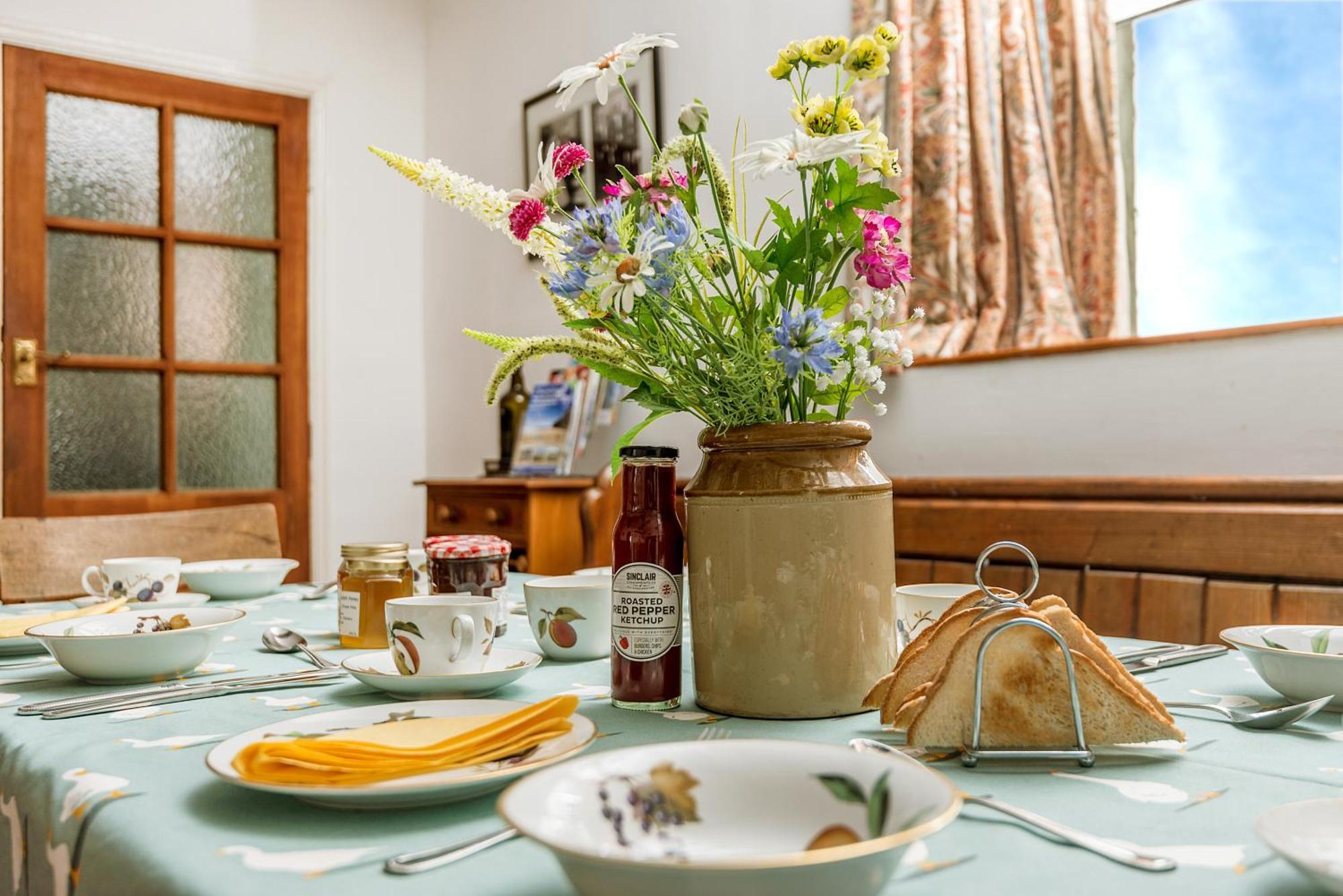 Kidwelly Farmhouse B&B Dış mekan fotoğraf